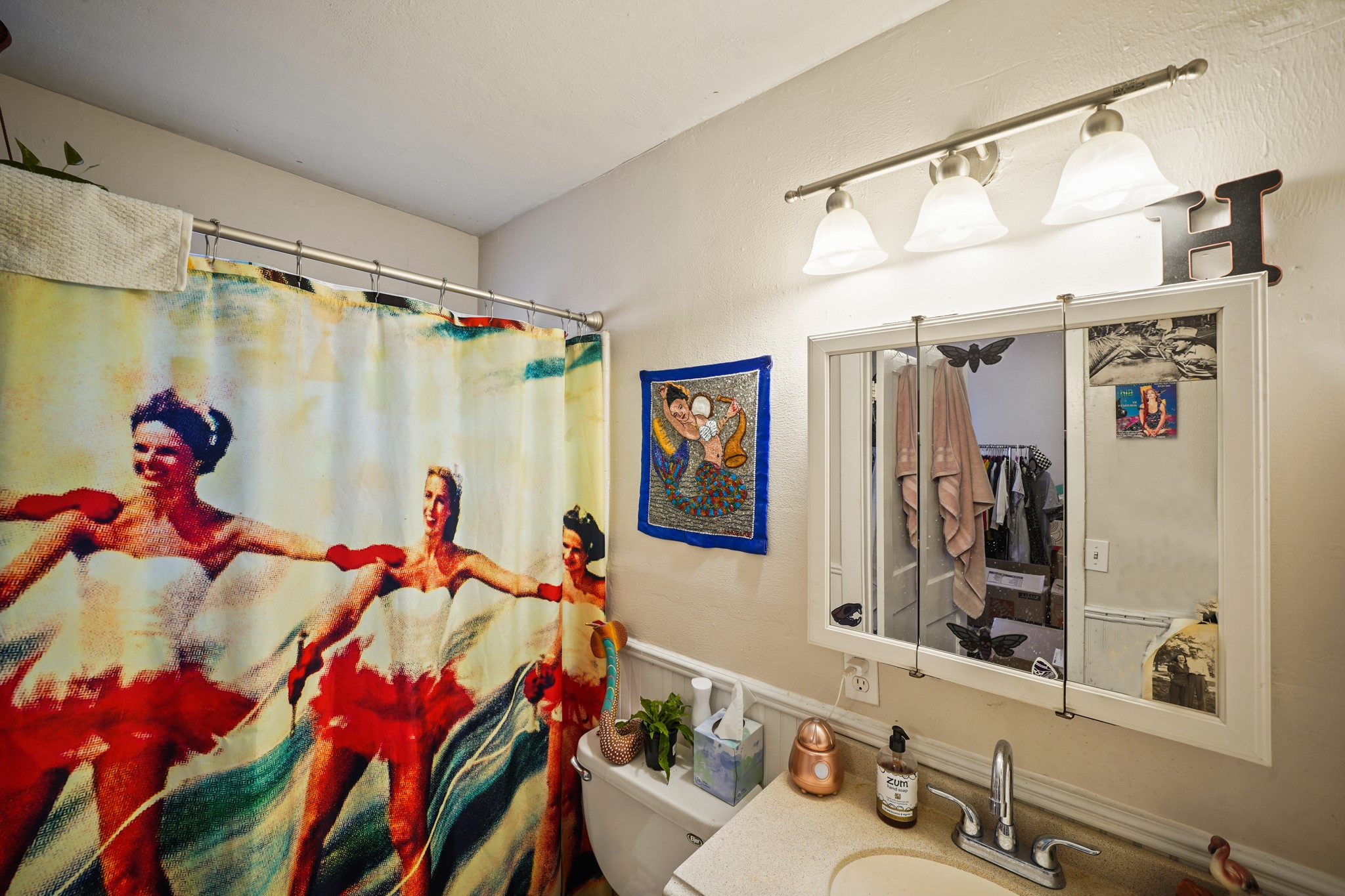 Houston, Texas, 77008, United States, 2 Bedrooms Bedrooms, ,1 BathroomBathrooms,Residential,For Sale,1868340