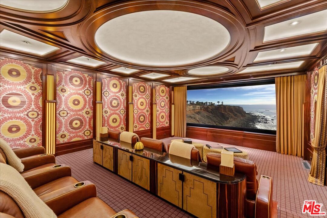 Beverly Hills, California, 90210, United States, 7 Bedrooms Bedrooms, ,15 BathroomsBathrooms,Residential,For Sale,1877085
