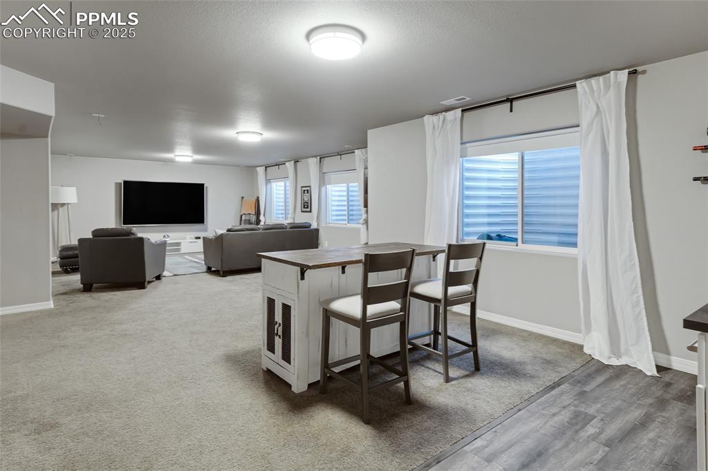 Monument, Colorado, 80132, United States, 5 Bedrooms Bedrooms, ,3 BathroomsBathrooms,Residential,For Sale,1875210