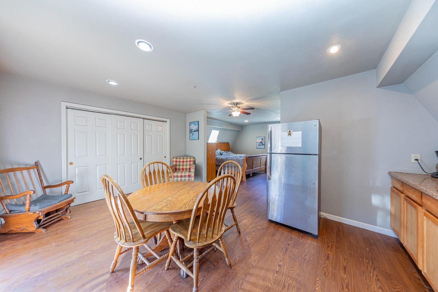 Coarsegold, California, 93614, United States, 4 Bedrooms Bedrooms, ,4 BathroomsBathrooms,Residential,For Sale,1981701