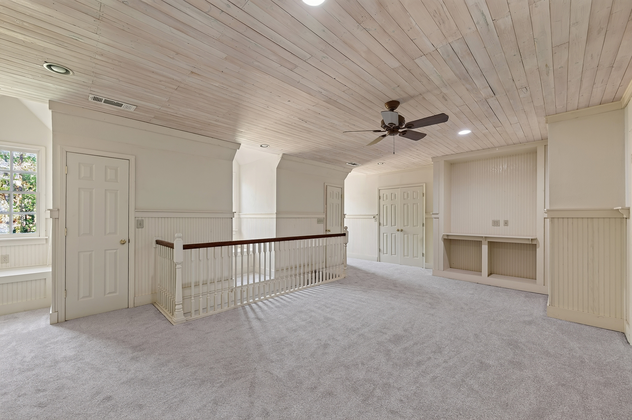  Timeless Colonial Elegance on Two Private Wooded Acres in Litchfield Hundred - 物件實景