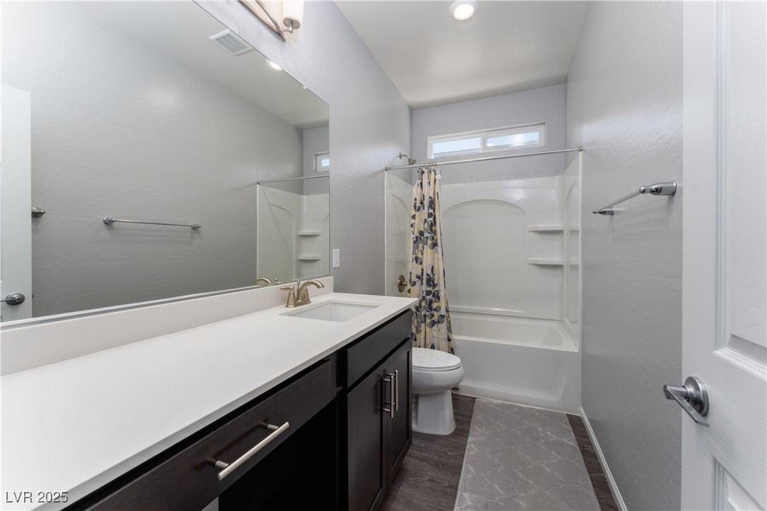 Henderson, Nevada, 89044, United States, 3 Bedrooms Bedrooms, ,2 BathroomsBathrooms,Residential,For Sale,1950988
