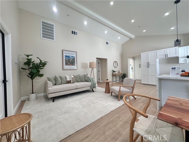 Baldwin Park, California, 91706, United States, 3 Bedrooms Bedrooms, ,1 BathroomBathrooms,Residential,For Sale,1935804