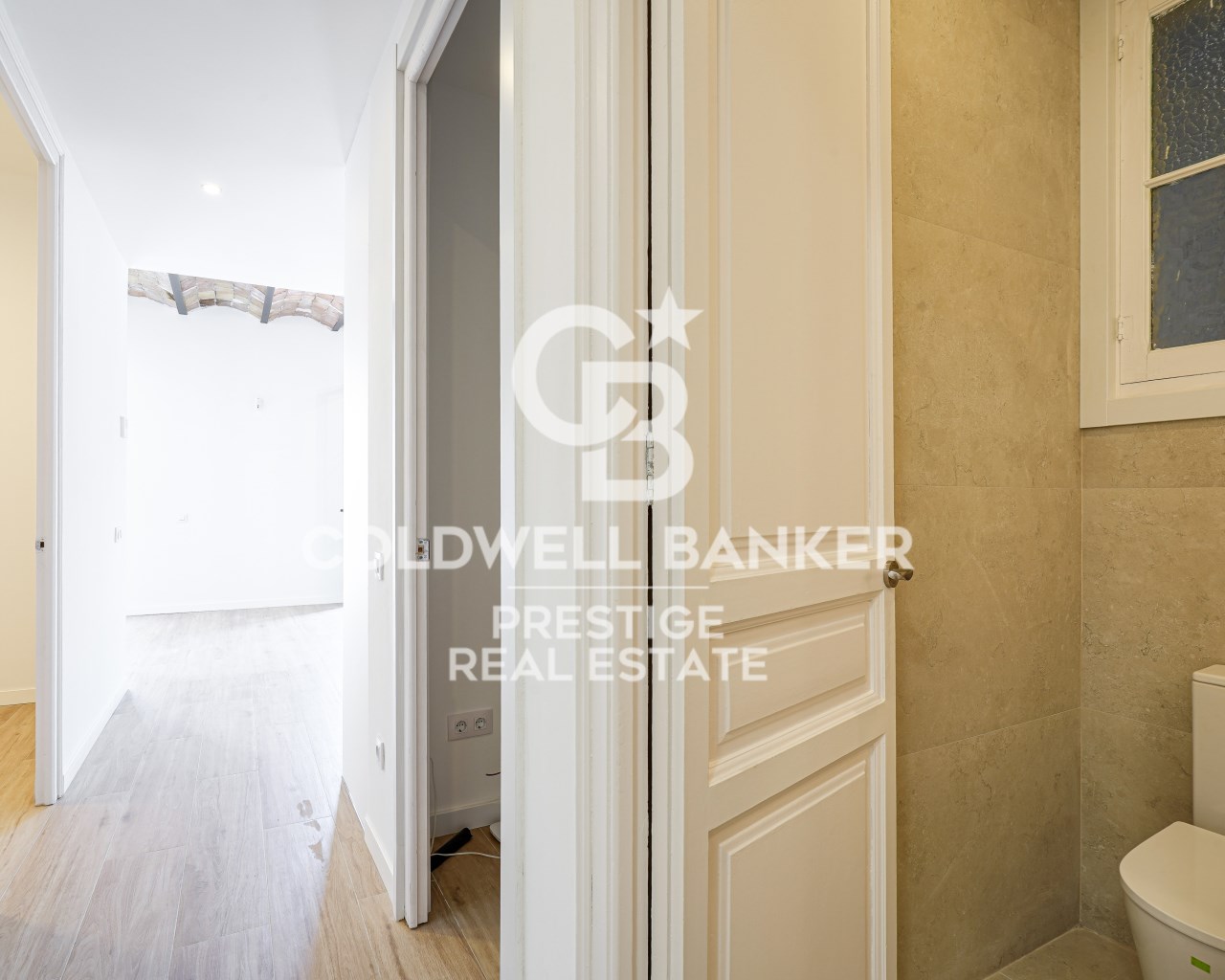 Barcelona, Catalonia, ES, 3 Bedrooms Bedrooms, ,2 BathroomsBathrooms,Residential,For Sale,1964979