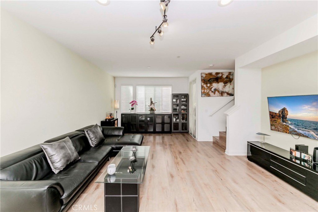 Buena Park, California, 90621, United States, 3 Bedrooms Bedrooms, ,2 BathroomsBathrooms,Residential,For Sale,1919948