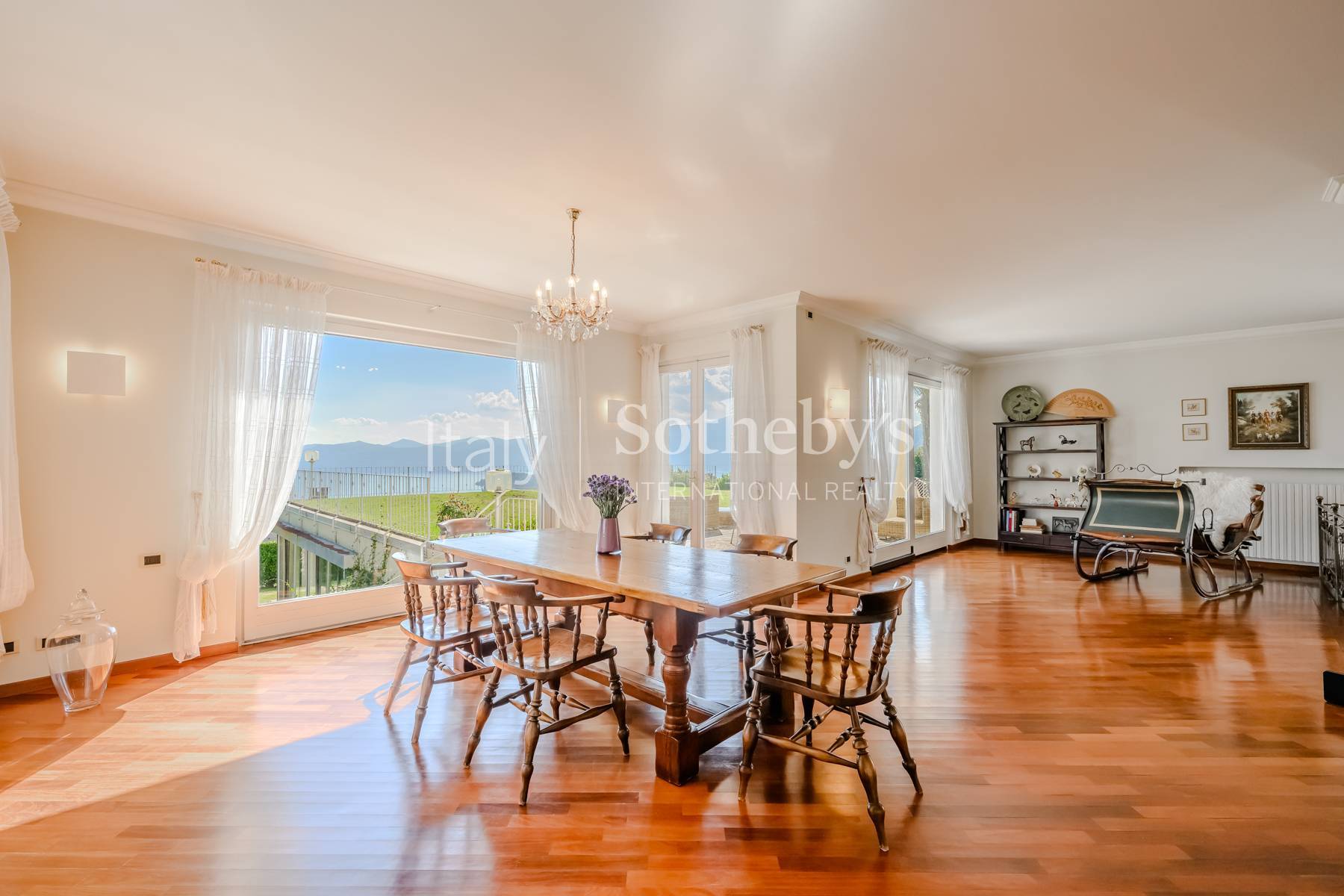  Villa with views of Lake Maggiore, swimming pool and spa area - 物件實景