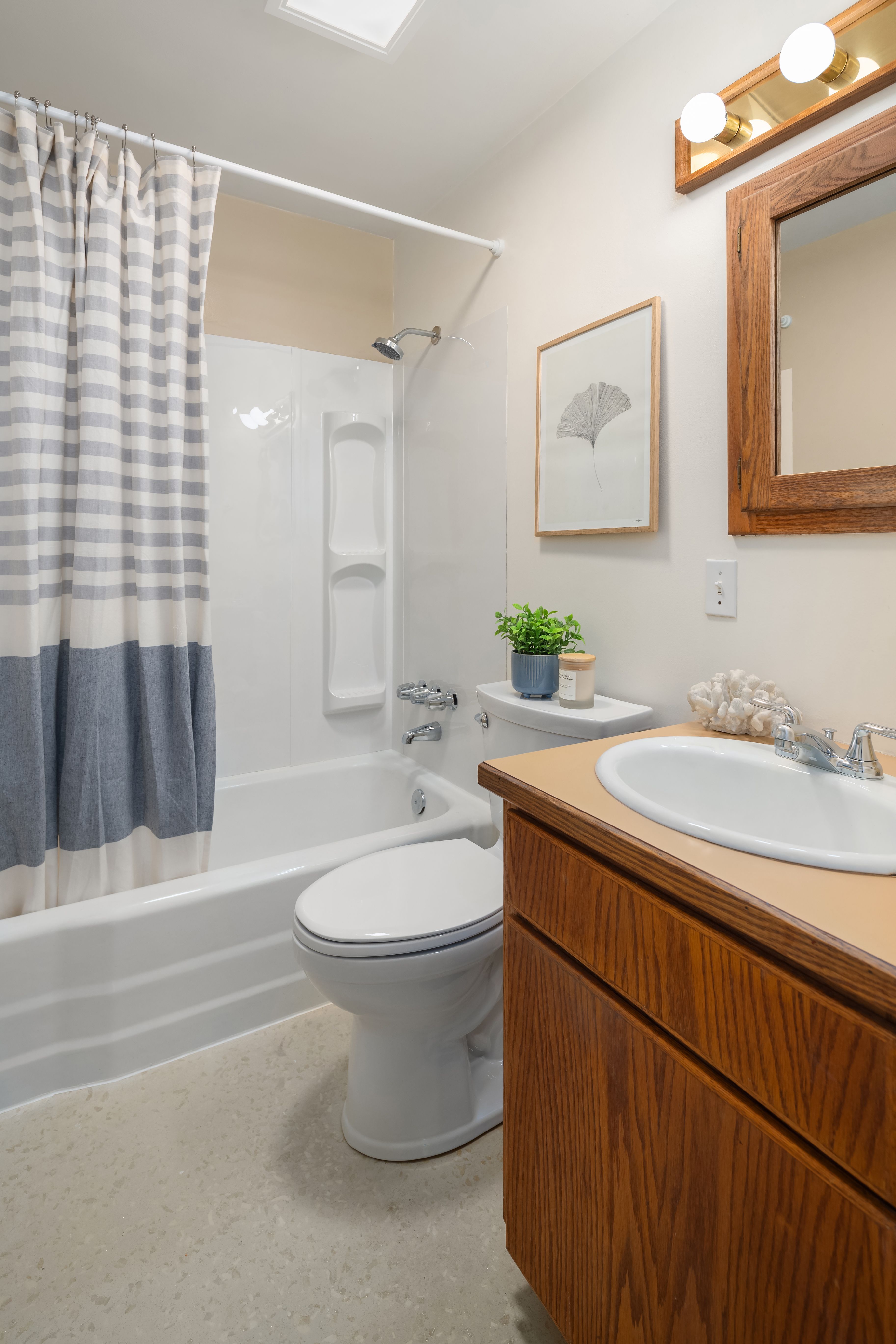  570 Southeast Andrews Street, Issaquah, WA 98027 - 物件實景