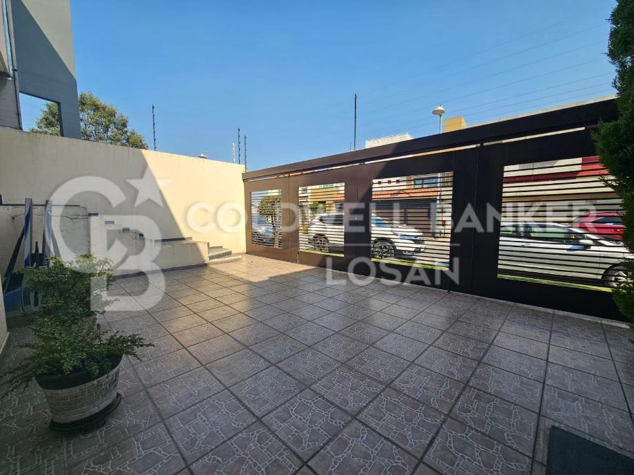 Manel Robles Pezuela, Naucalpan de Juárez, Estado de méxico, 53126, Mexico, 3 Bedrooms Bedrooms, ,3 BathroomsBathrooms,Residential,For Sale,Manel Robles Pezuela,1479400
