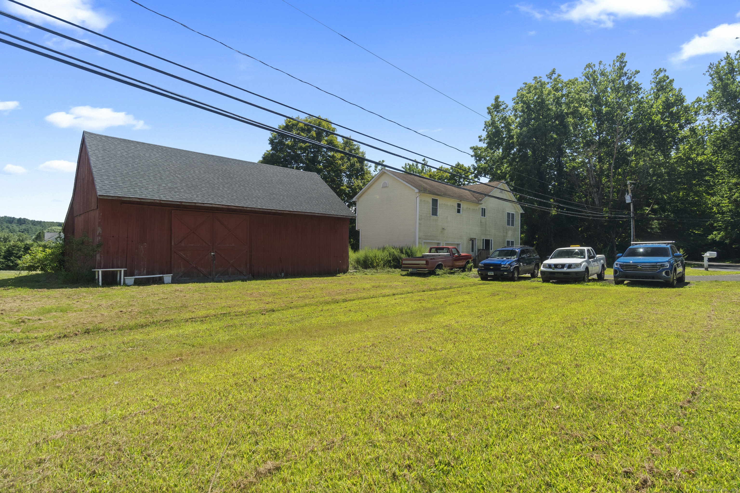 Woodbury, Connecticut, 06798, United States, 6 Bedrooms Bedrooms, ,3 BathroomsBathrooms,Residential,For Sale,1940915