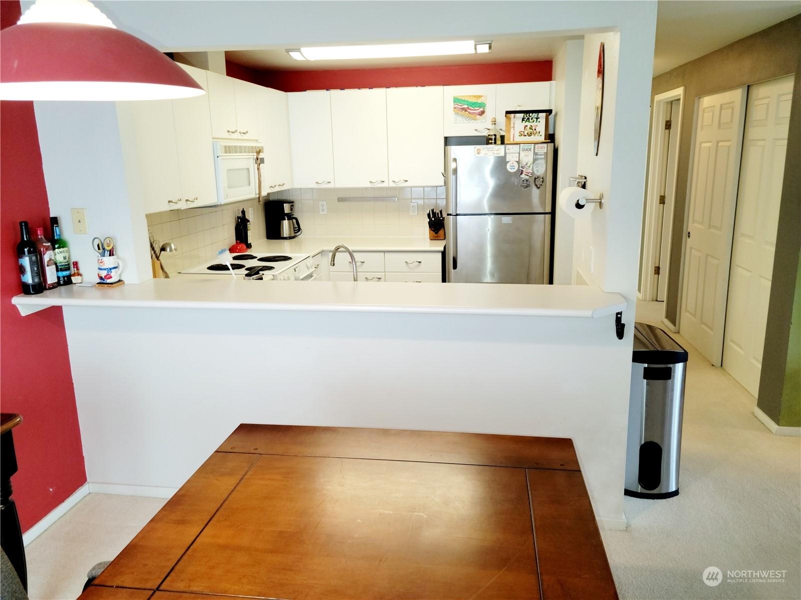 3658 DAYTON AVENUE N 301, SEATTLE, Washington, 98103, United States, 1 Bedroom Bedrooms, ,1 BathroomBathrooms,Residential,For Sale,3658 DAYTON AVENUE N 301,1437136