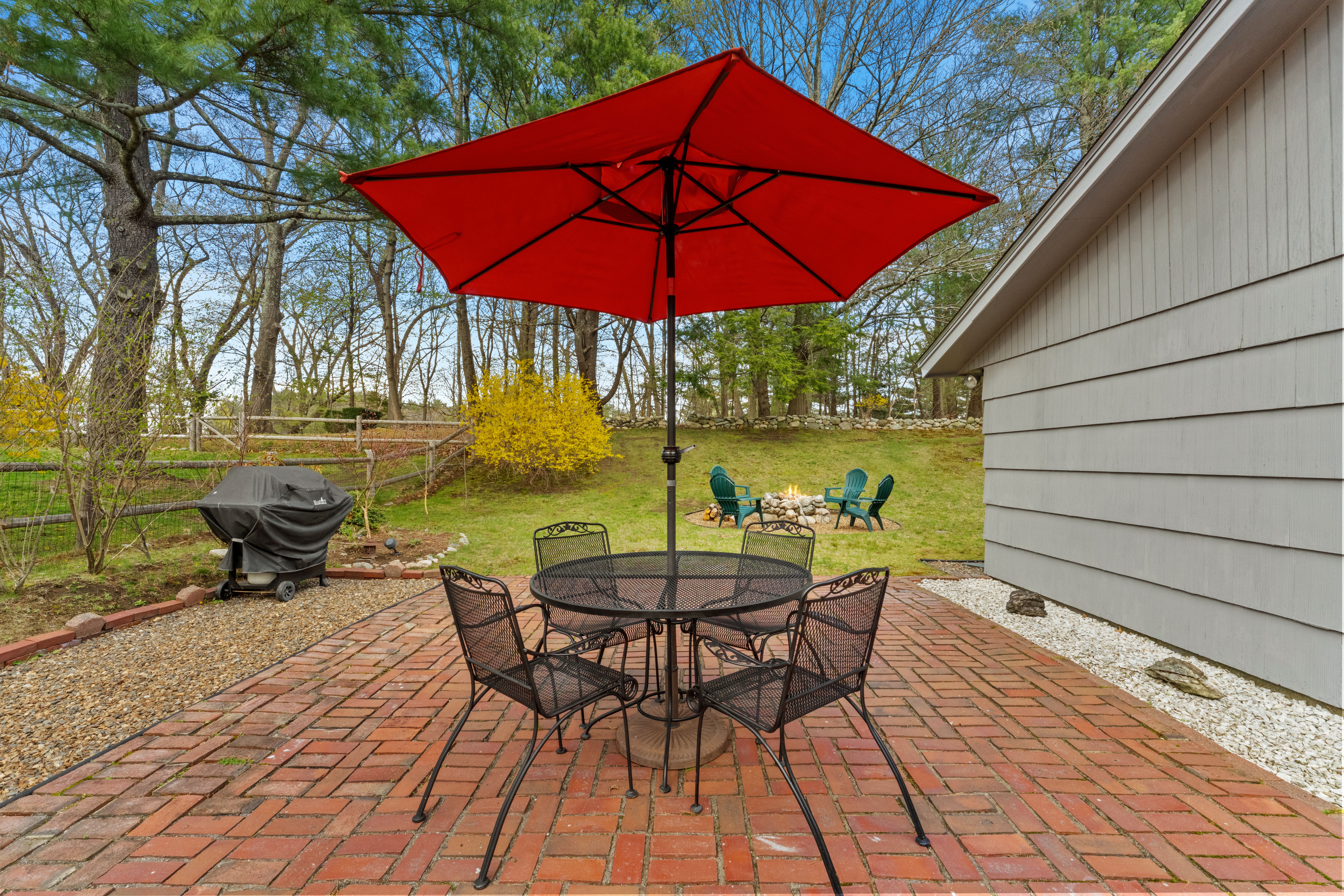  16 Sheffield Road, Framingham, MA 01701 - 物件實景