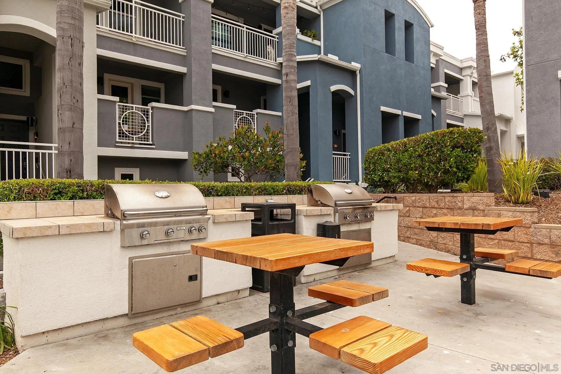 San Diego, California, 92106, United States, 2 Bedrooms Bedrooms, ,3 BathroomsBathrooms,Residential,For Sale,1919740