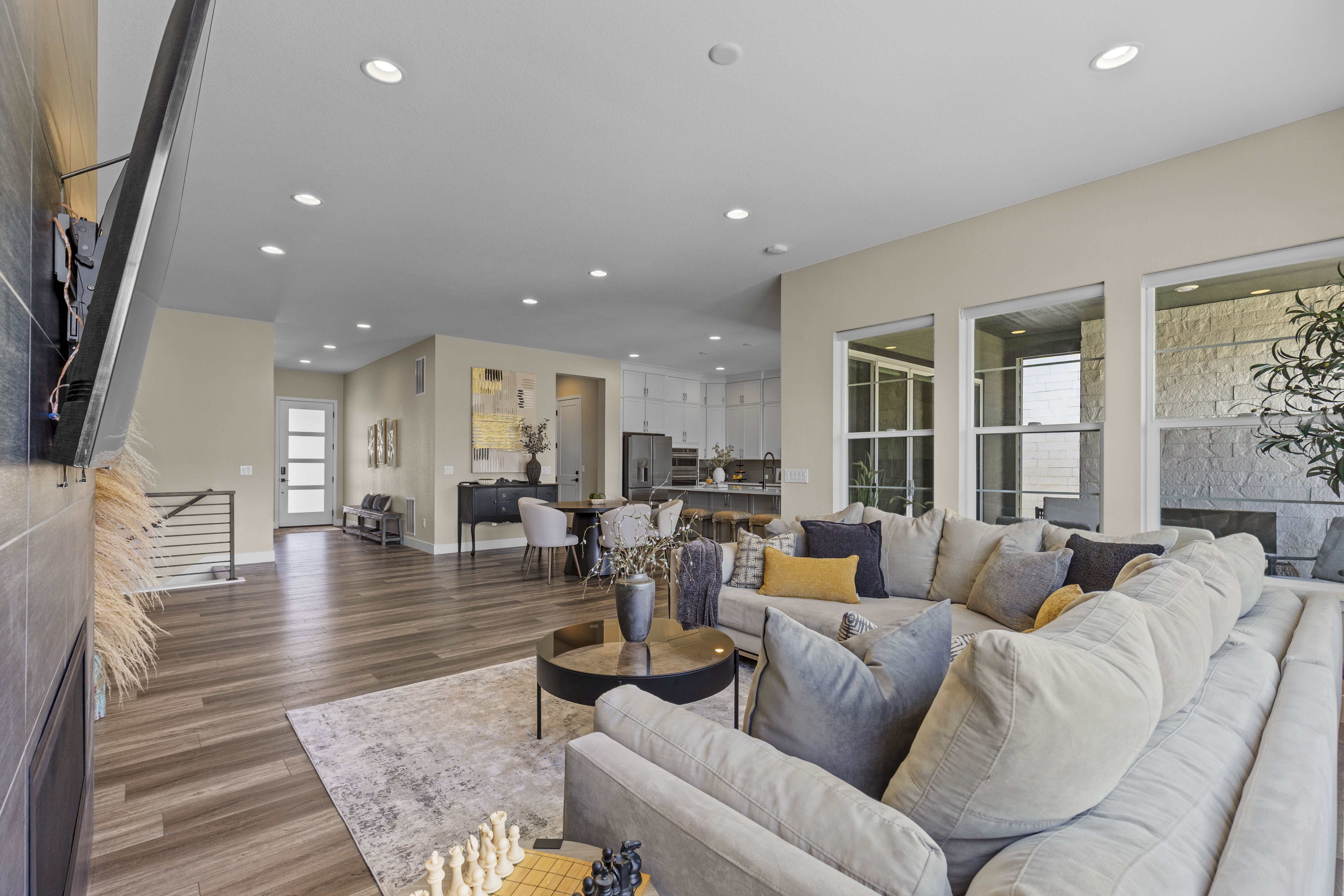  100% Move-in Ready and Beautifully Designed - 物件實景