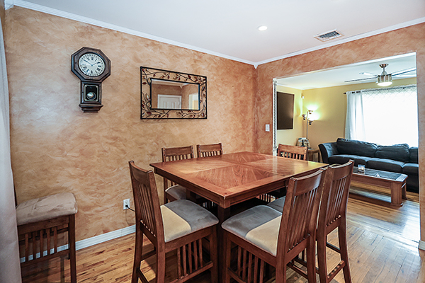 Massapequa, New York, 11758, United States, 3 Bedrooms Bedrooms, ,2 BathroomsBathrooms,Residential,For Sale,1974193