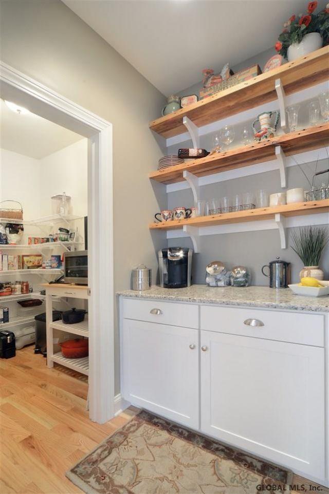 Saratoga Springs, New York, 12866, United States, 4 Bedrooms Bedrooms, ,3 BathroomsBathrooms,Residential,For Sale,1877633