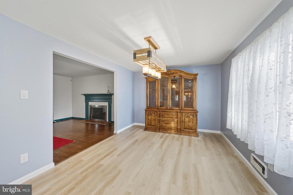 Cherry Hill, New Jersey, 08034, United States, 4 Bedrooms Bedrooms, ,4 BathroomsBathrooms,Residential,For Sale,1990479