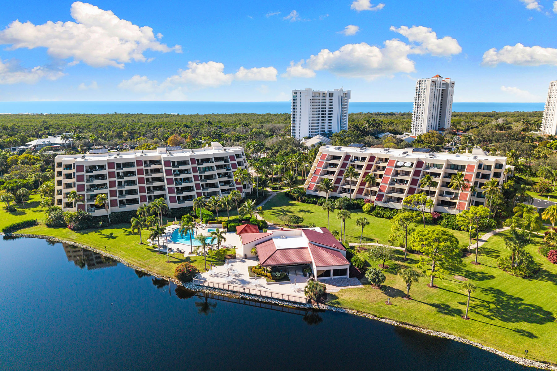  PELICAN BAY - HYDE PARK - 物件實景