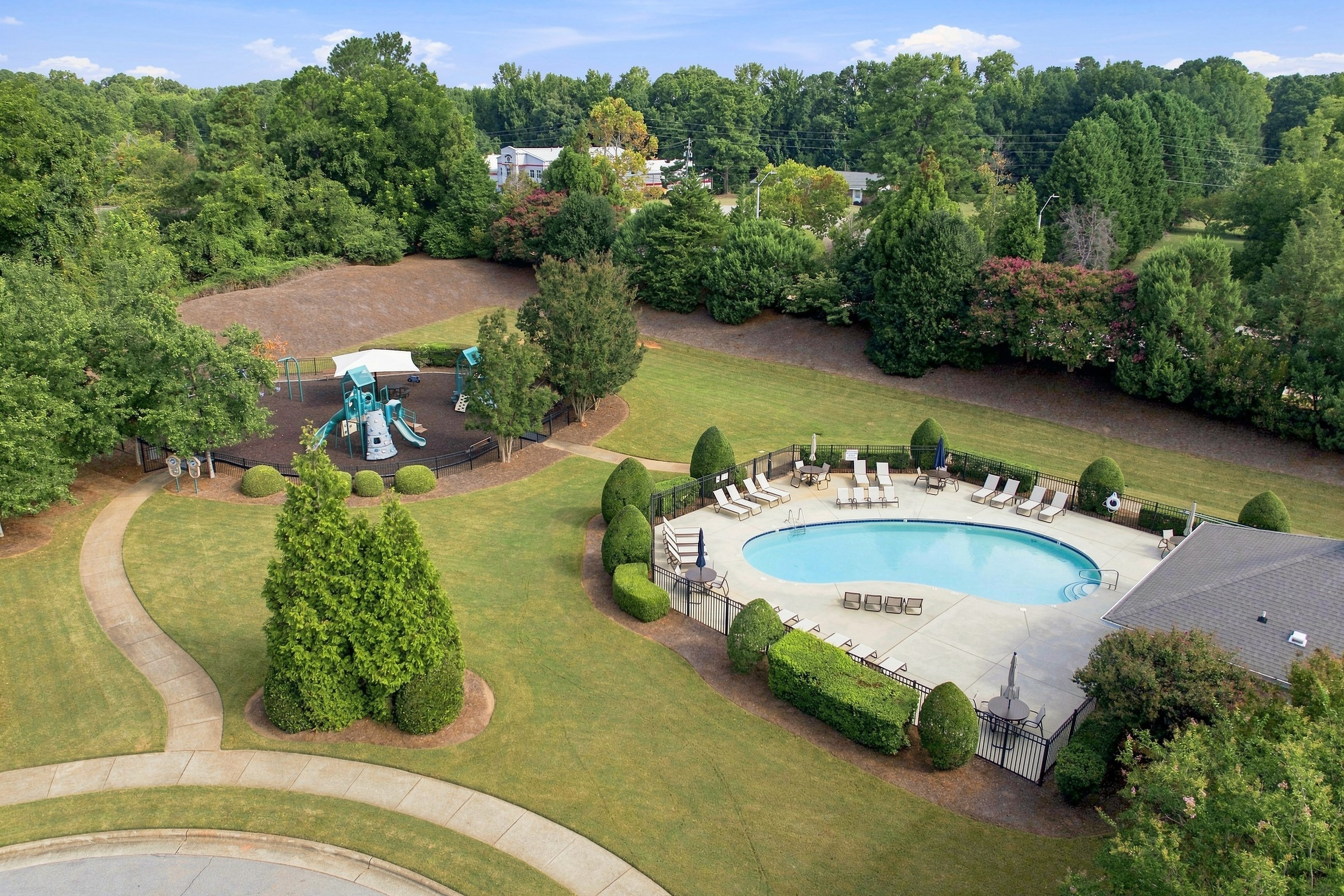  702 Cambridge Hall Loop, Apex, NC 27539 - 物件實景