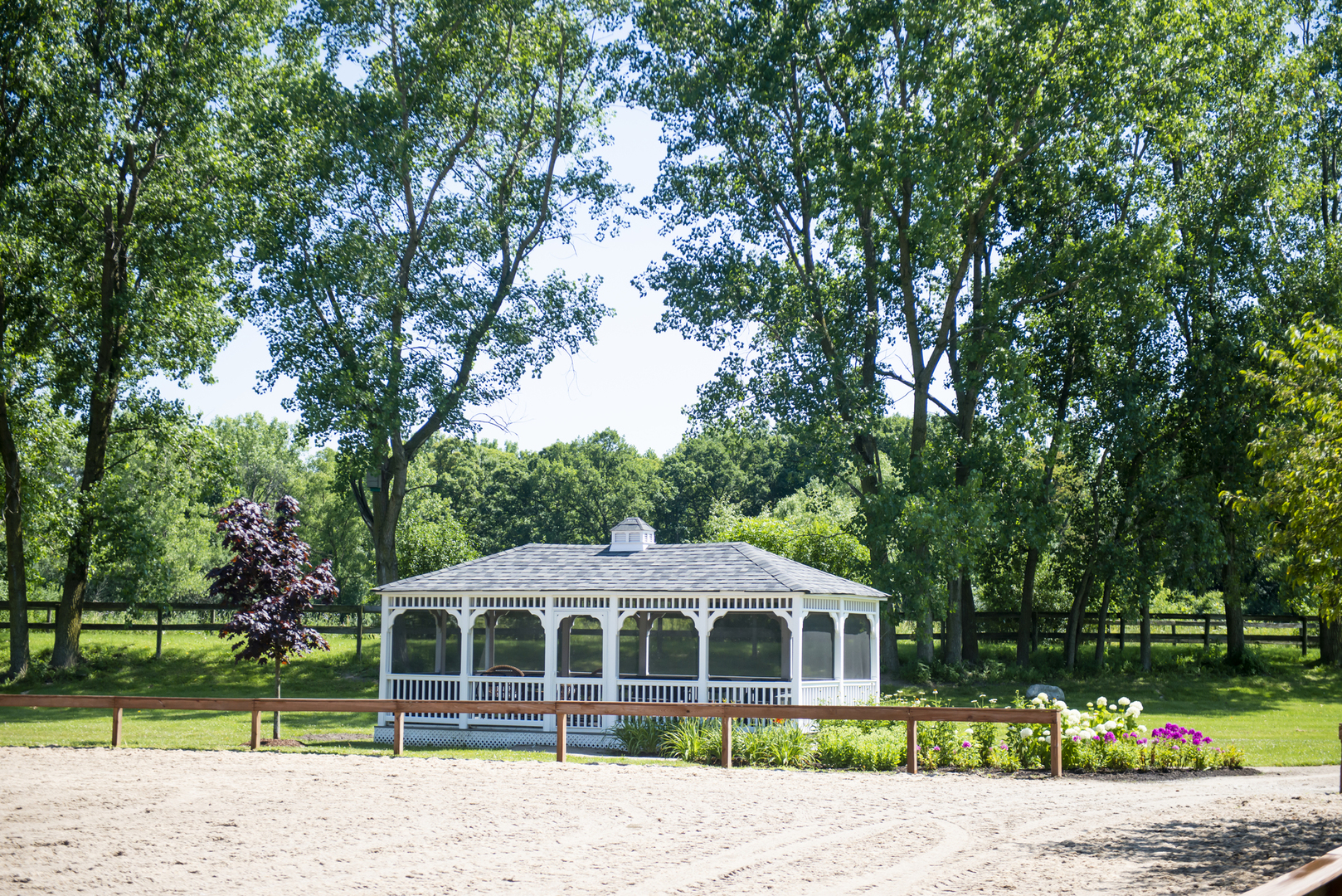 Green Oaks, Illinois, 60048, United States, ,Residential,For Sale,1914140