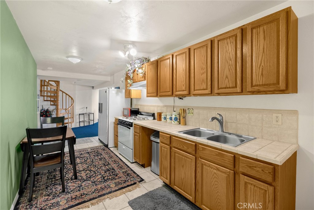 Wrightwood, California, 92397, United States, 5 Bedrooms Bedrooms, ,3 BathroomsBathrooms,Residential,For Sale,1975800