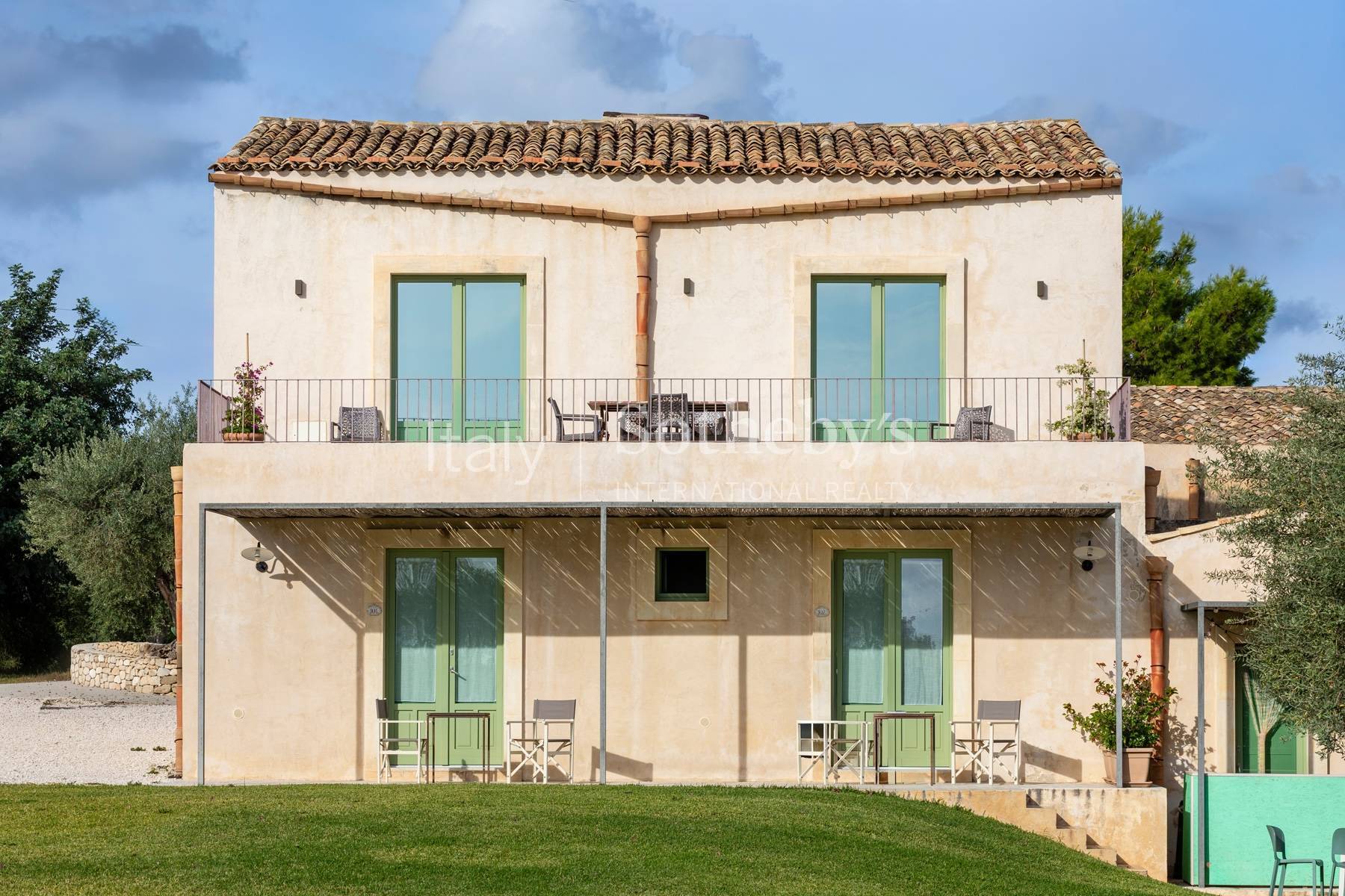  Renovated old Sicilian farmyard with views over Noto - 物件實景