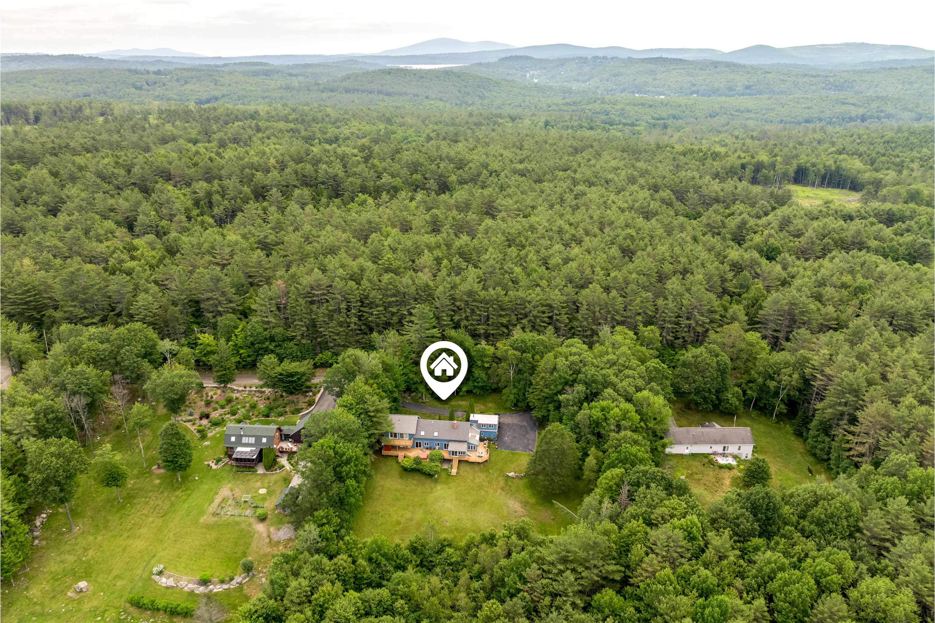 Newport, New Hampshire, 03773, United States, 4 Bedrooms Bedrooms, ,2 BathroomsBathrooms,Residential,For Sale,1891399