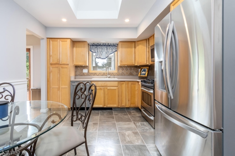 Roxbury Twp., New Jersey, 07876, United States, 4 Bedrooms Bedrooms, ,3 BathroomsBathrooms,Residential,For Sale,1934479