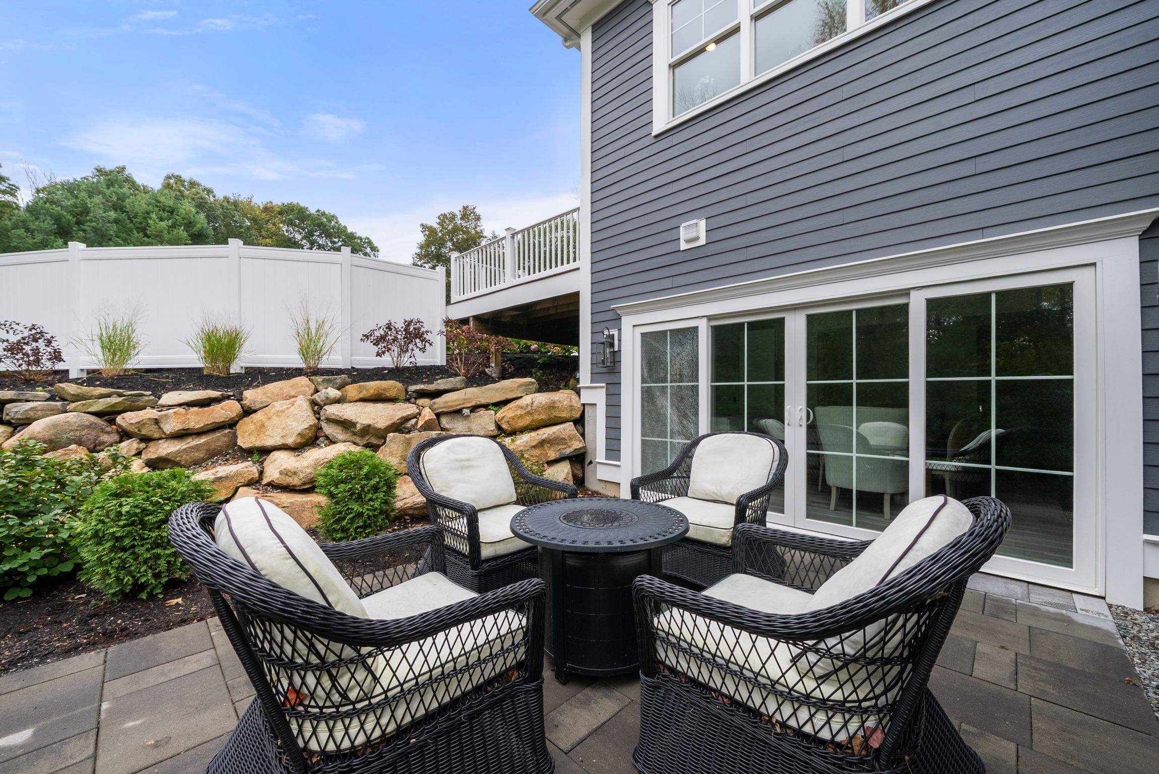  446 Westfield Street, Dedham, MA, 02026 - 物件實景