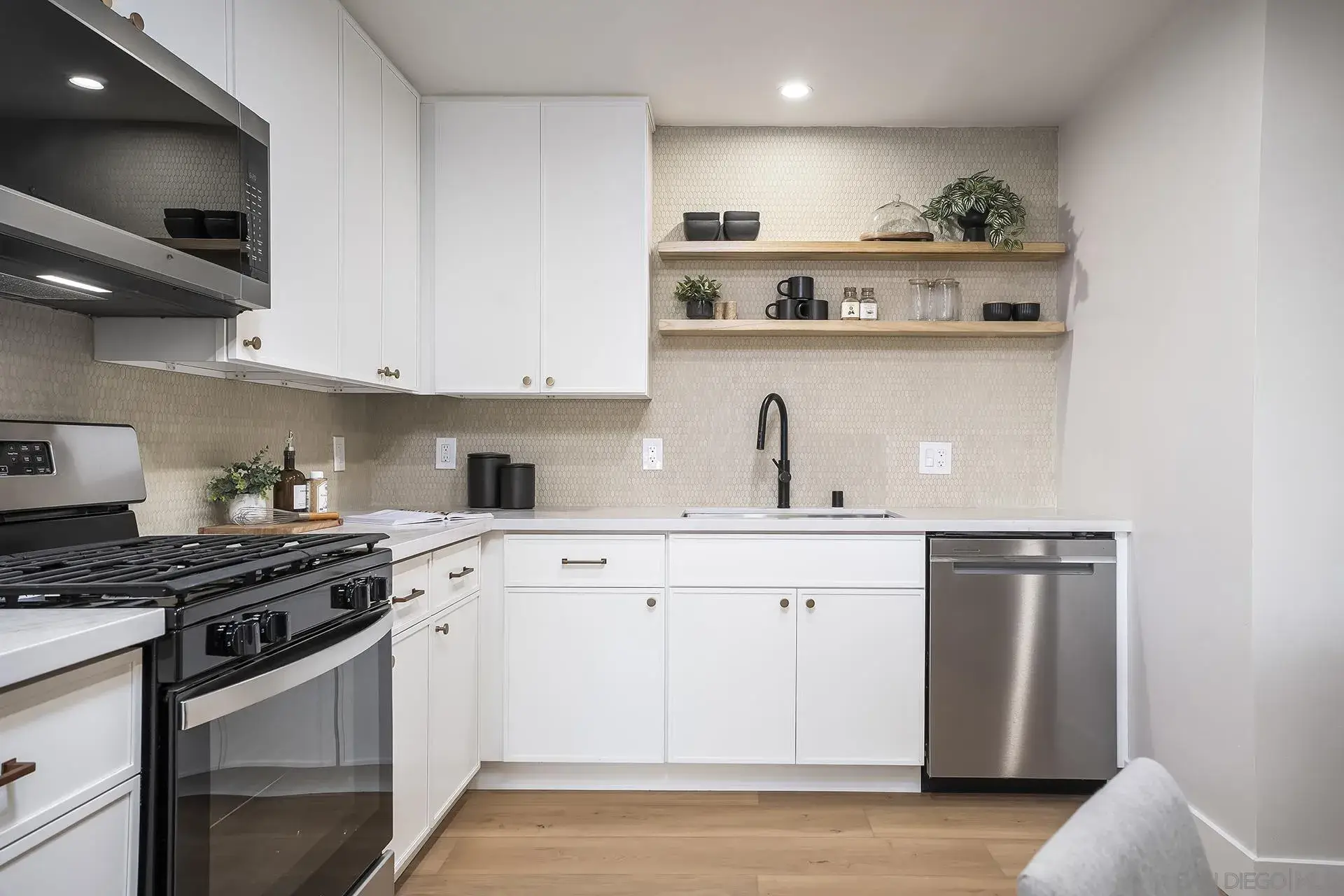 San Elijo St, San Diego, CA 92106 #1