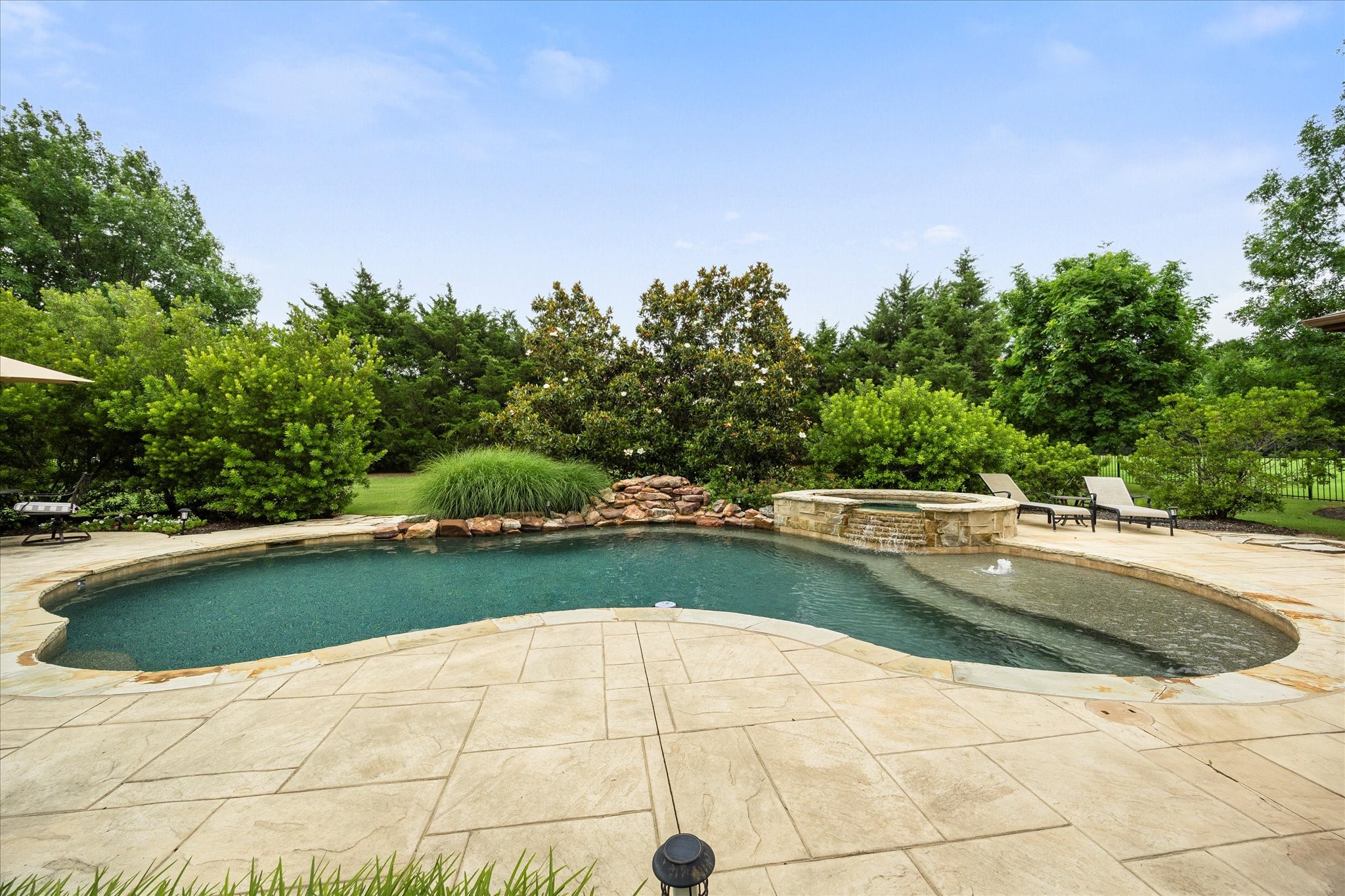 Heath, Texas, 75032, United States, 4 Bedrooms Bedrooms, ,4 BathroomsBathrooms,Residential,For Sale,1991867