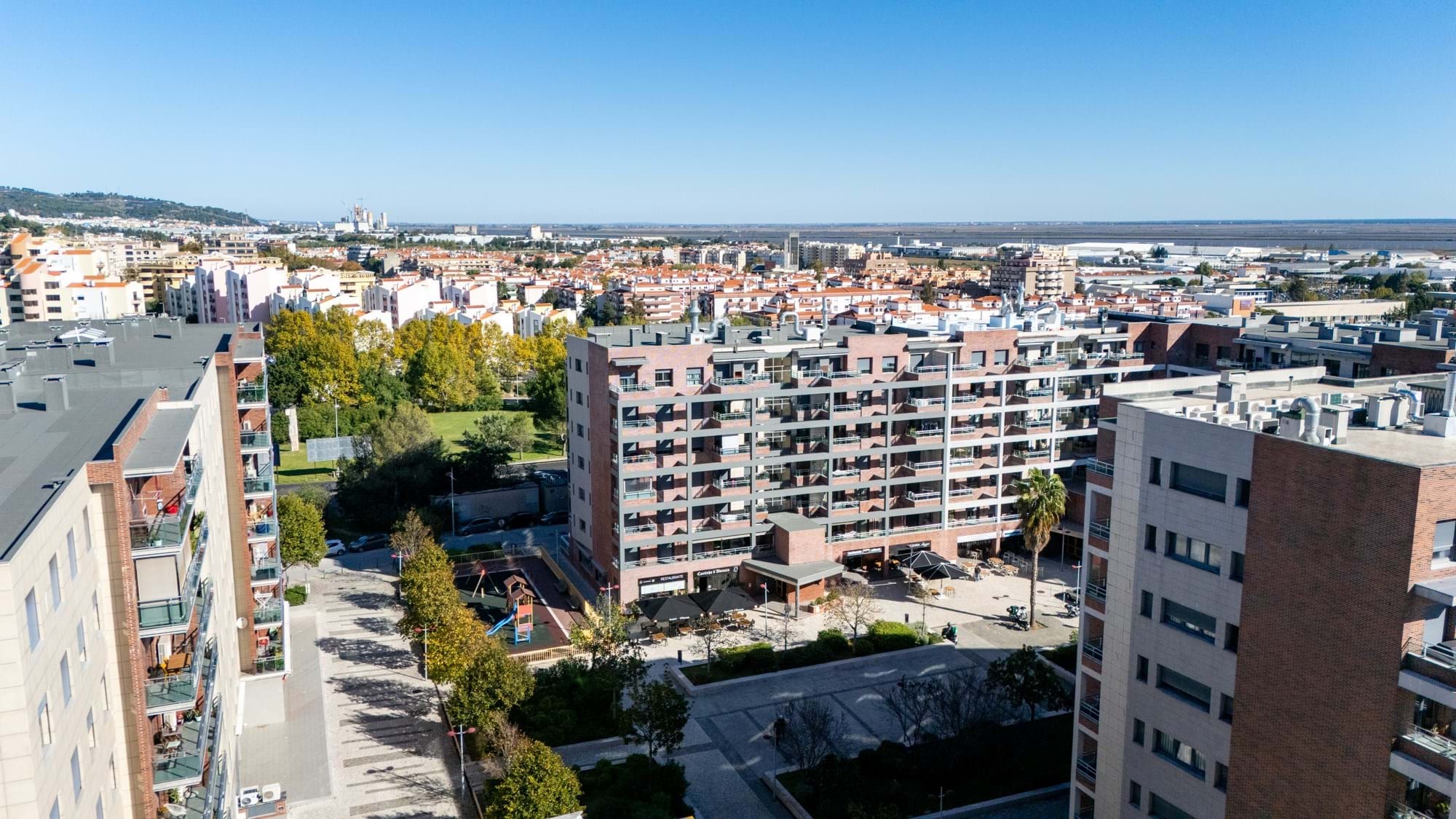 Vila Franca de Xira, Lisbon, 2615-399, PT, 3 Bedrooms Bedrooms, ,2 BathroomsBathrooms,Residential,For Sale,1999815