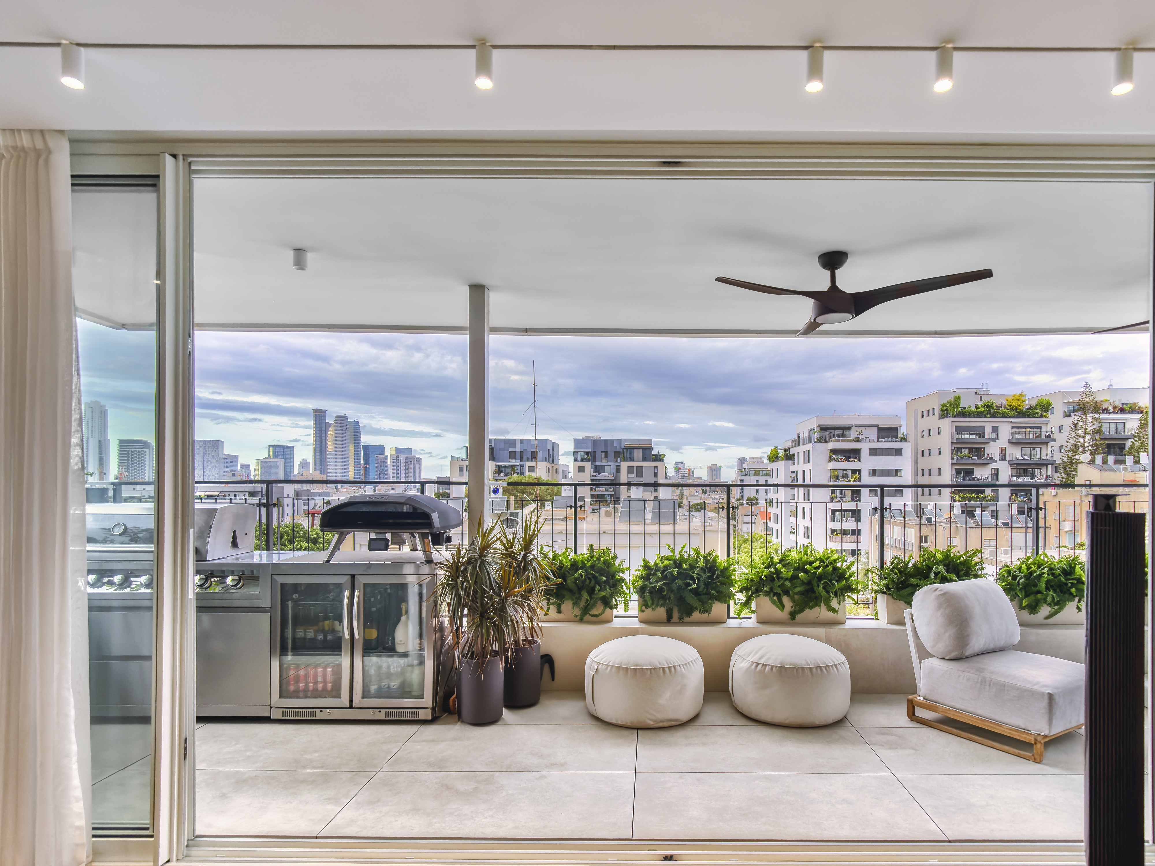  Architecturally Designed Penthouse in Givatayim’s Arlozorov Neighborhood - 物件實景