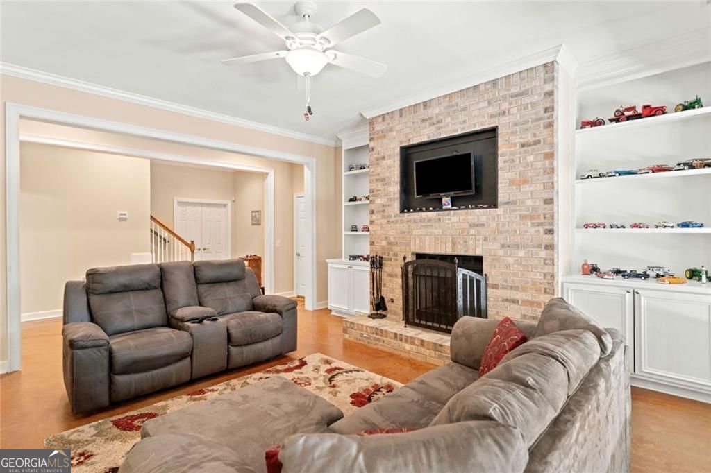 Canton, Georgia, 30114, United States, 4 Bedrooms Bedrooms, ,5 BathroomsBathrooms,Residential,For Sale,1880359