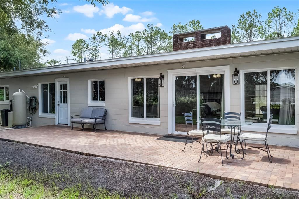 Geneva, Florida, 32732, United States, 3 Bedrooms Bedrooms, ,2 BathroomsBathrooms,Residential,For Sale,1897642