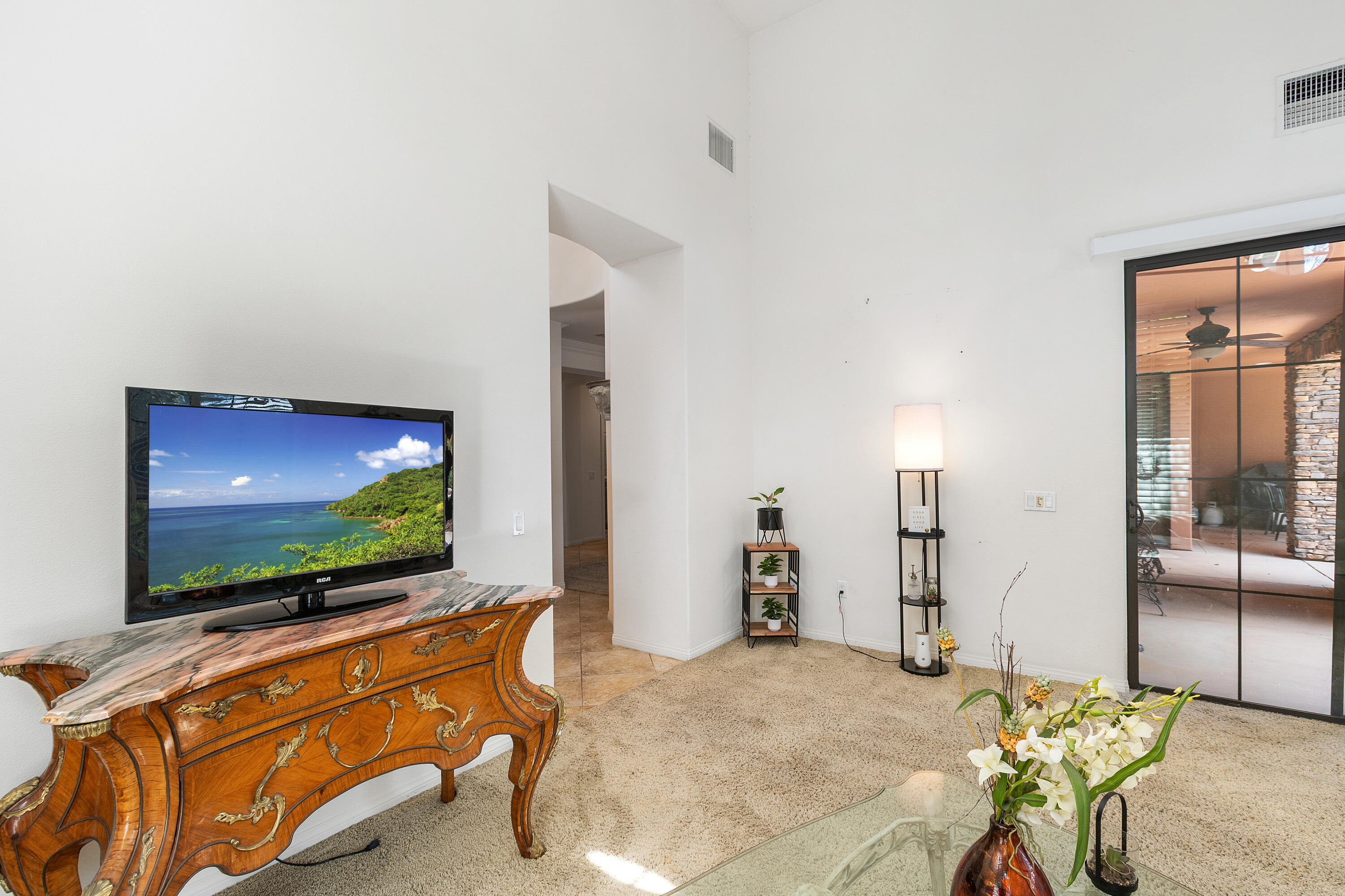 Palm Desert, California, 92260, United States, 2 Bedrooms Bedrooms, ,2 BathroomsBathrooms,Residential,For Sale,1891148