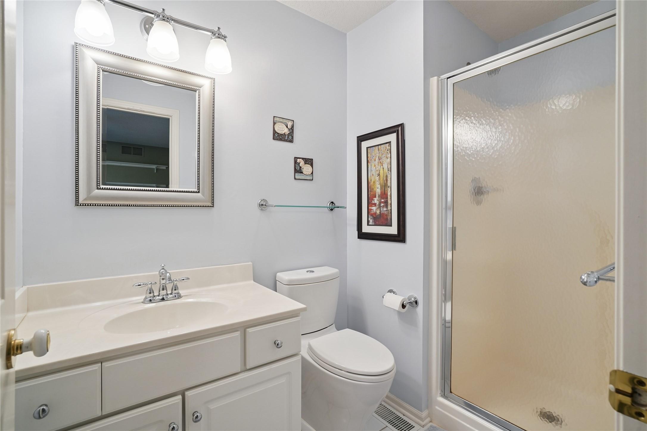 West Des Moines, Iowa, 50265, United States, 4 Bedrooms Bedrooms, ,5 BathroomsBathrooms,Residential,For Sale,1931268