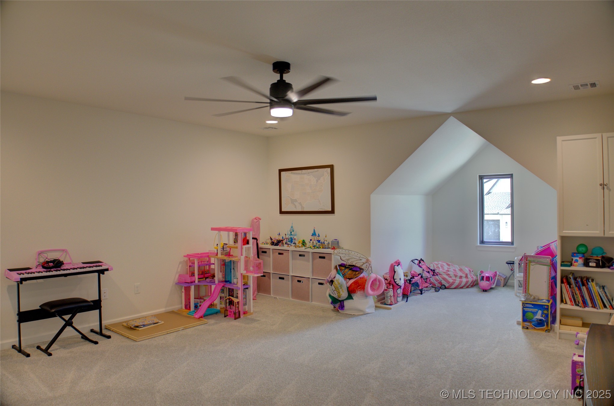Bixby, Oklahoma, 74008, United States, 4 Bedrooms Bedrooms, ,3 BathroomsBathrooms,Residential,For Sale,1940434