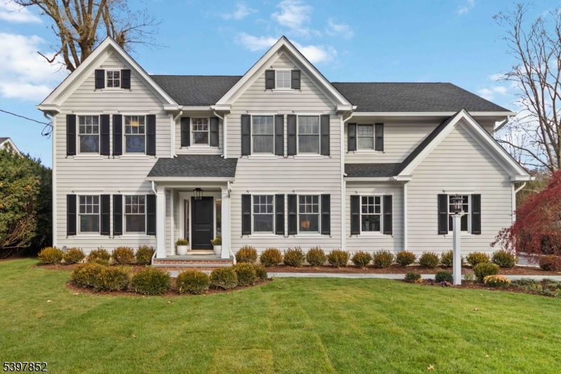 Chatham Twp., New Jersey, 07928, United States, 7 Bedrooms Bedrooms, ,8 BathroomsBathrooms,Residential,For Sale,1995947