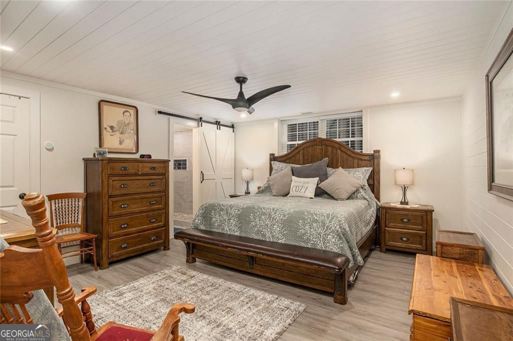 Flowery Branch, Georgia, 30542, United States, 5 Bedrooms Bedrooms, ,4 BathroomsBathrooms,Residential,For Sale,1914640