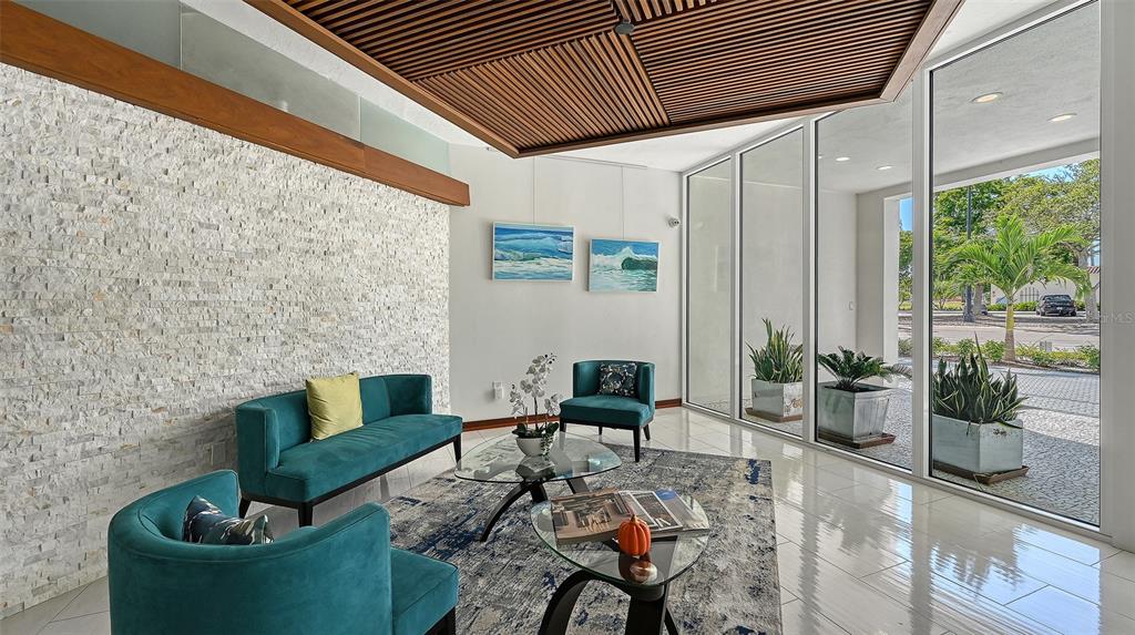 Sarasota, Florida, 34236, United States, 1 Bedroom Bedrooms, ,2 BathroomsBathrooms,Residential,For Sale,1985028