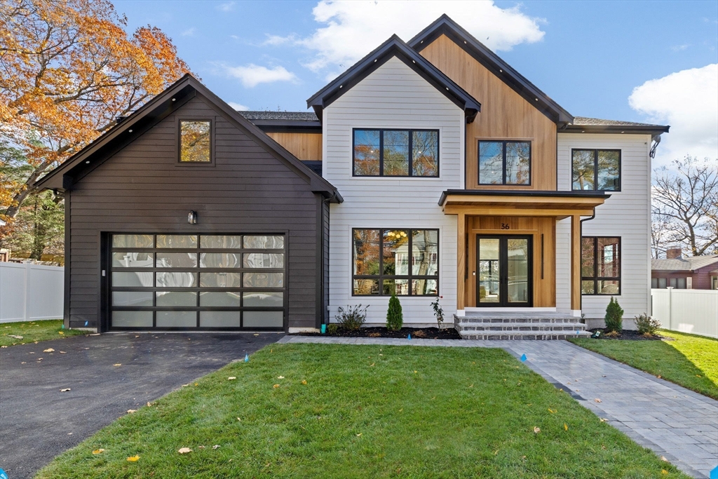 Newton, Massachusetts, 02461, United States, 7 Bedrooms Bedrooms, ,8 BathroomsBathrooms,Residential,For Sale,1995723