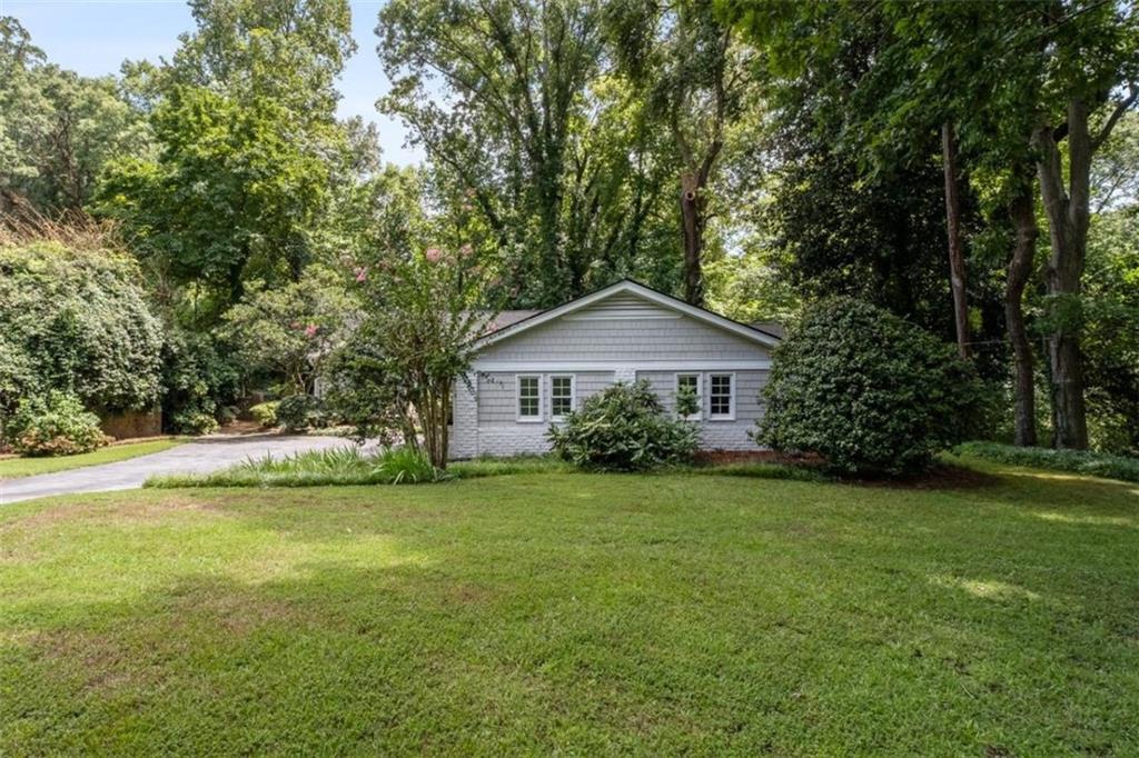 Sandy Springs, Georgia, 30342, United States, 4 Bedrooms Bedrooms, ,3 BathroomsBathrooms,Residential,For Sale,1912192