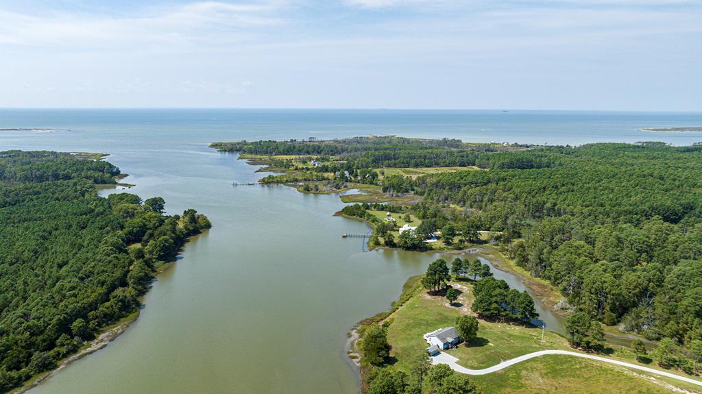 Onancock, Virginia, 23417, United States, 3 Bedrooms Bedrooms, ,2 BathroomsBathrooms,Residential,For Sale,1927447