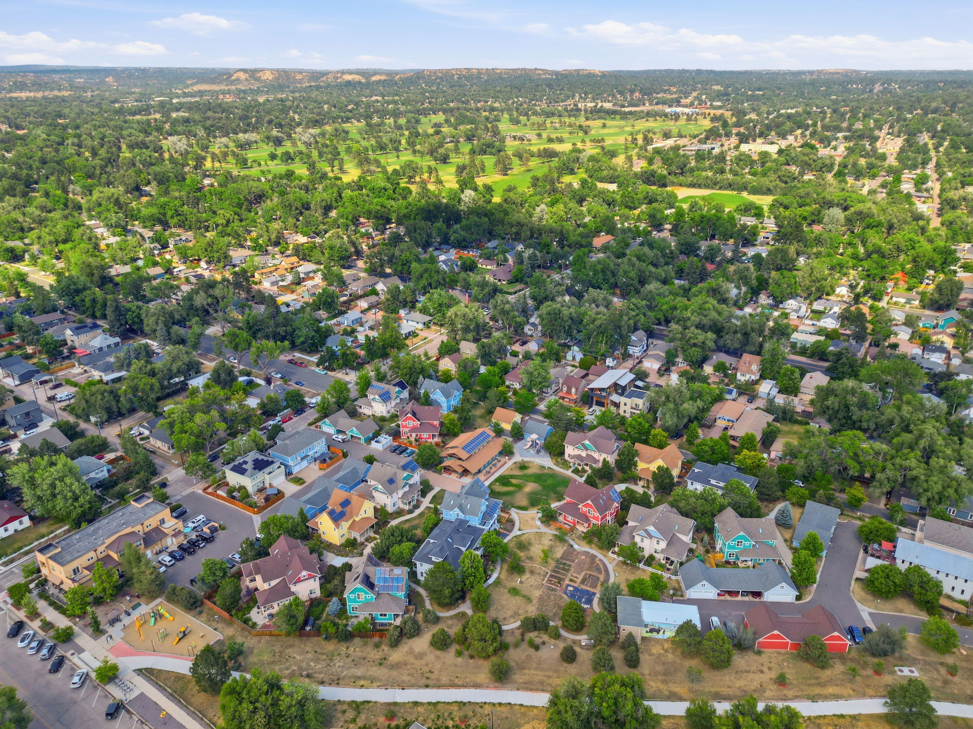  Community-Centered Living in Patty Jewett - 物件實景