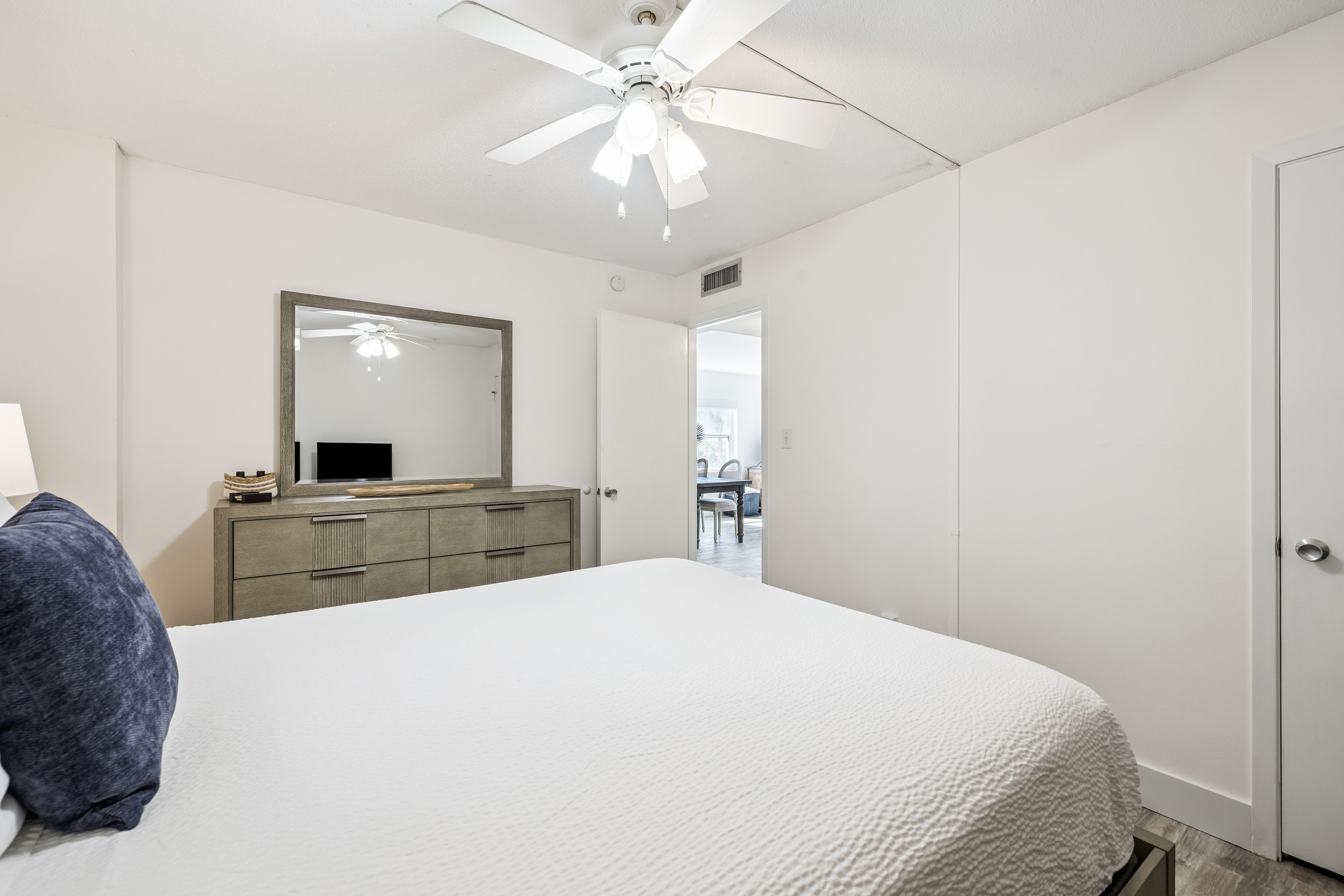  Updated Coastal Condo With Gulf Access And Resort Amenities - 物件實景