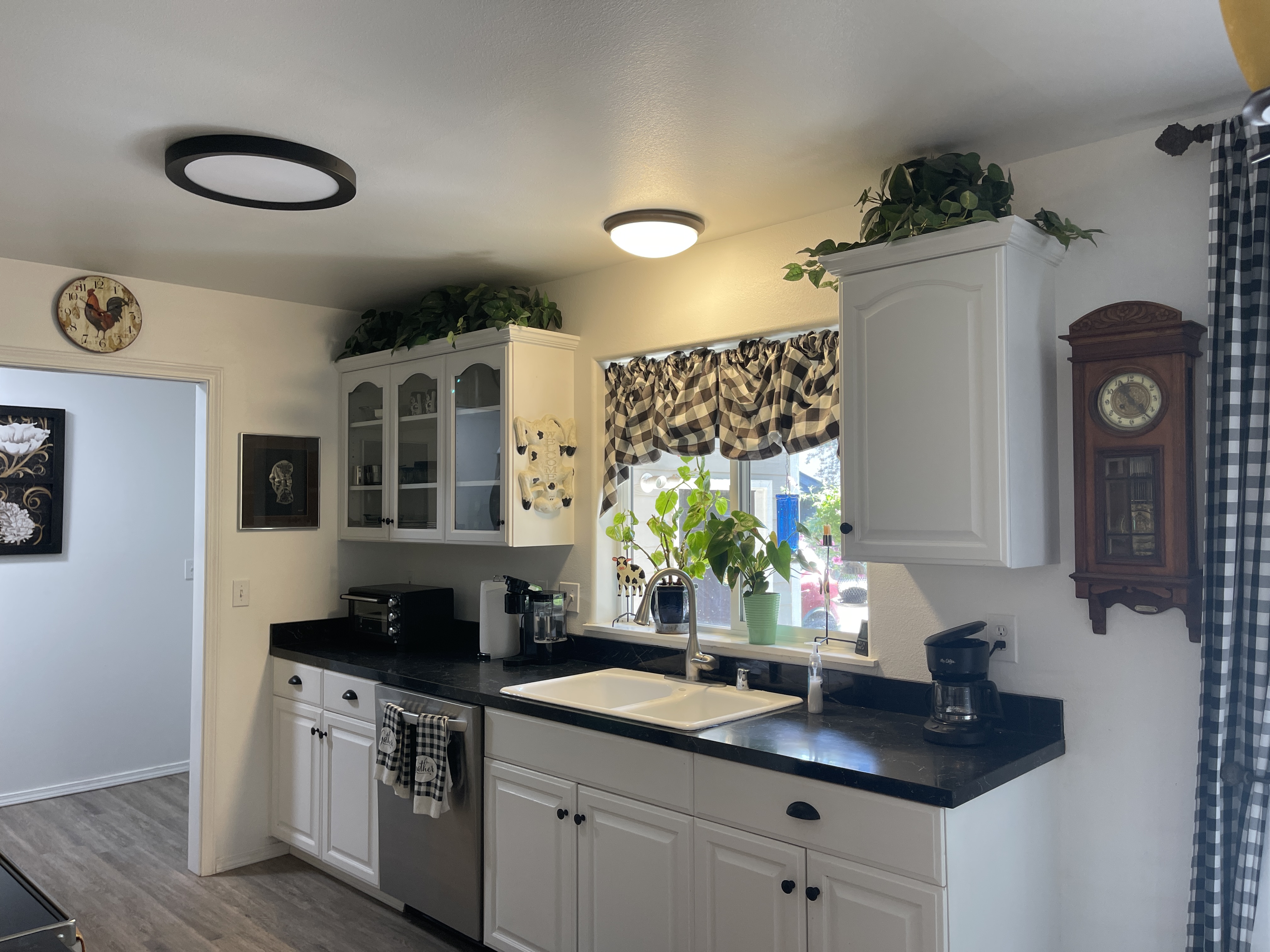 Sandpoint, Idaho, 83864, United States, 3 Bedrooms Bedrooms, ,3 BathroomsBathrooms,Residential,For Sale,1900523