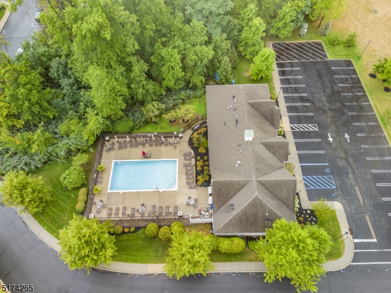 Hanover Twp., New Jersey, 07981, United States, 2 Bedrooms Bedrooms, ,2 BathroomsBathrooms,Residential,For Sale,2003399