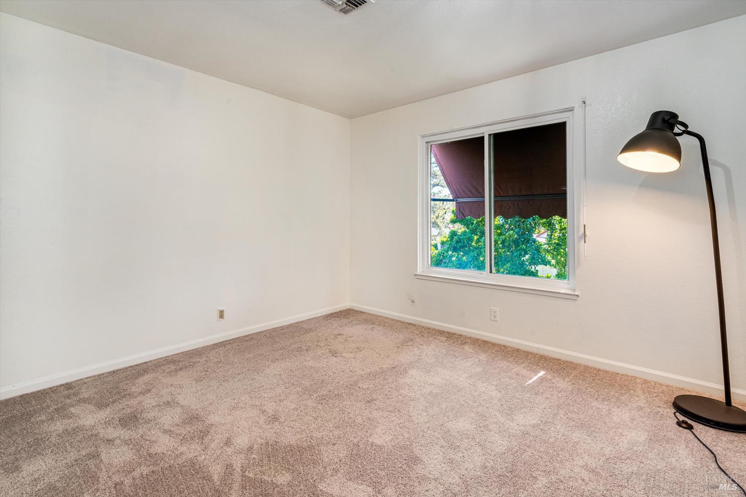 Napa, California, 94559, United States, 3 Bedrooms Bedrooms, ,3 BathroomsBathrooms,Residential,For Sale,1837720