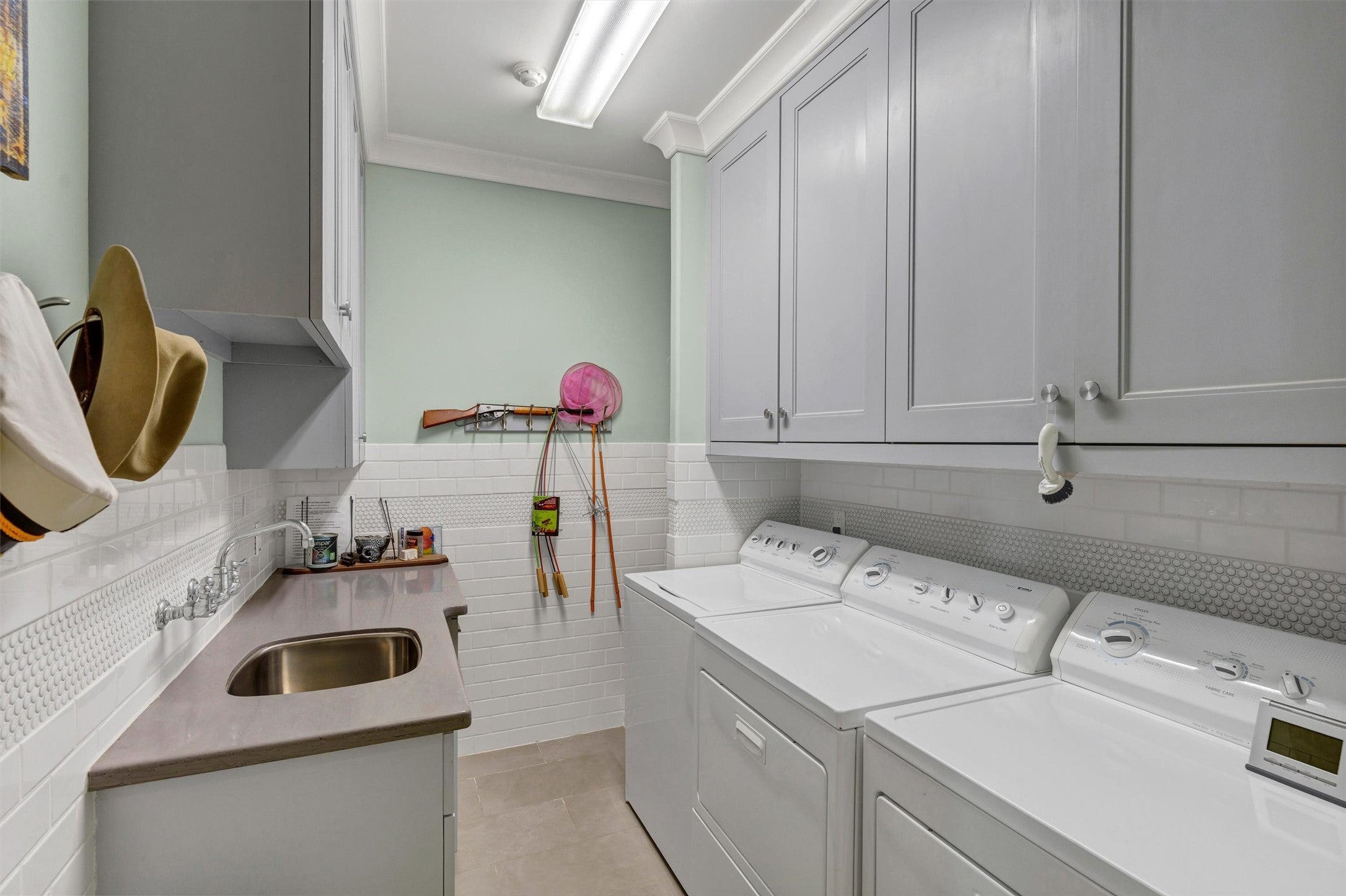 Possum Kingdom Lake, Texas, 76429, United States, 5 Bedrooms Bedrooms, ,6 BathroomsBathrooms,Residential,For Sale,1982514