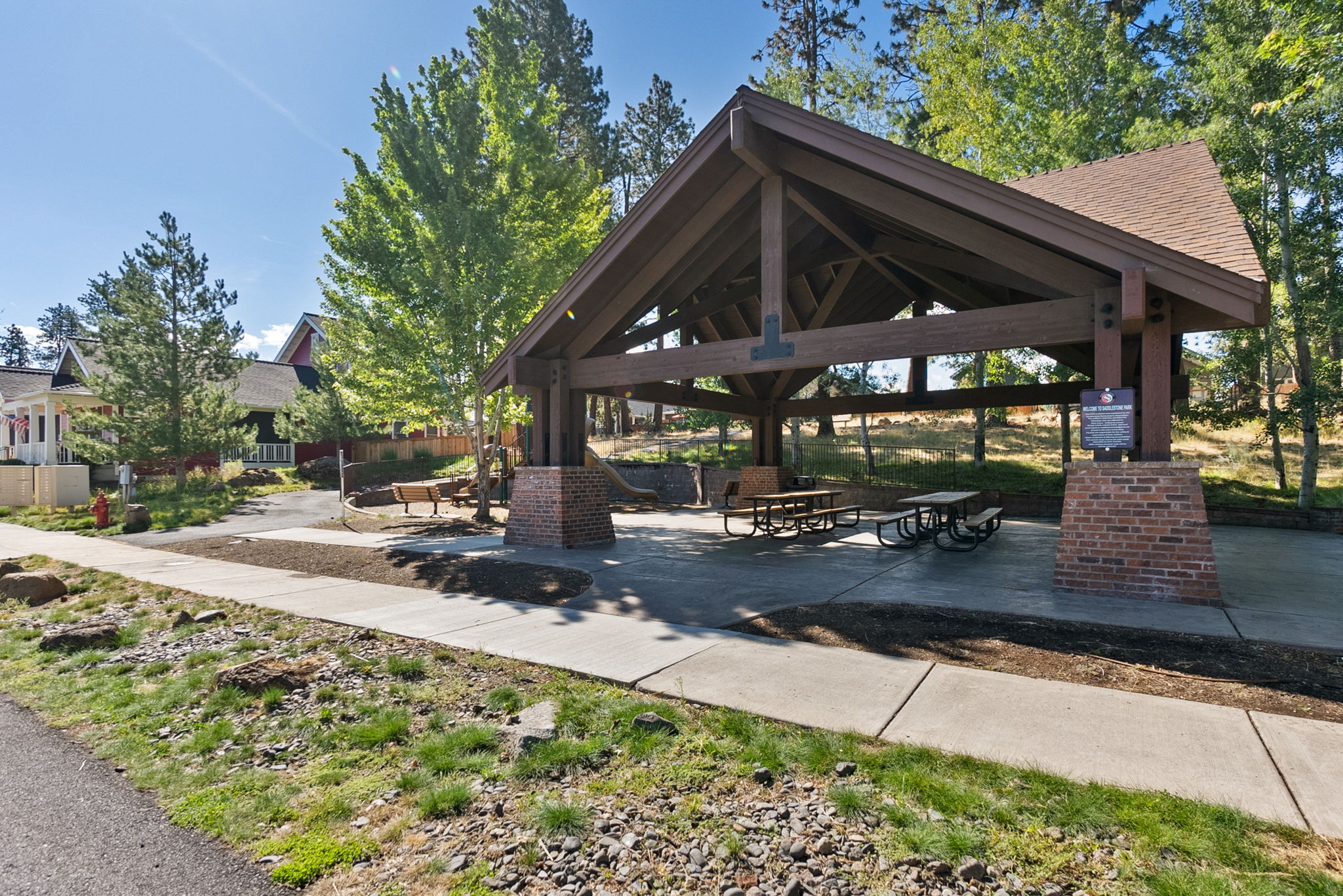 Sisters, Oregon, 97759, United States, 3 Bedrooms Bedrooms, ,2 BathroomsBathrooms,Residential,For Sale,1910956